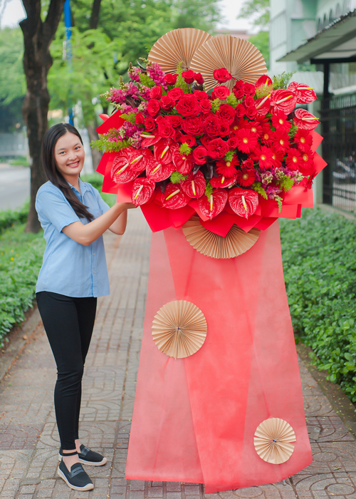 Kệ hoa khai trương đỏ rực phát tài gallery